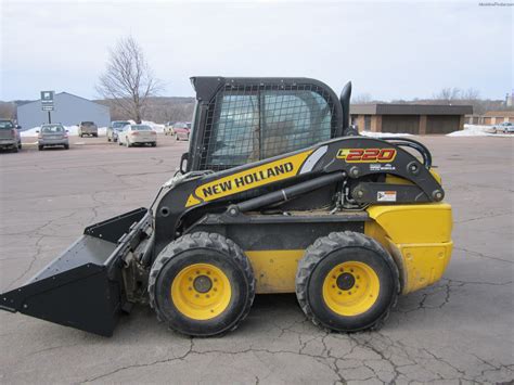 2012 new holland l220 skid steer|2016 new holland l220 skidsteer.